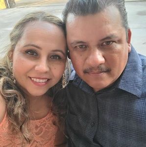 Meet your Posher, Yesenia